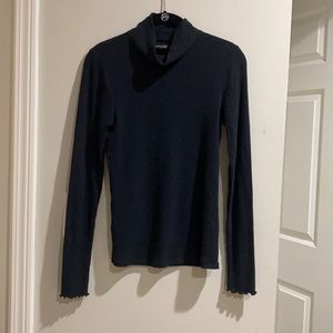 Abercrombie Ribbed Mock Neck Shirt